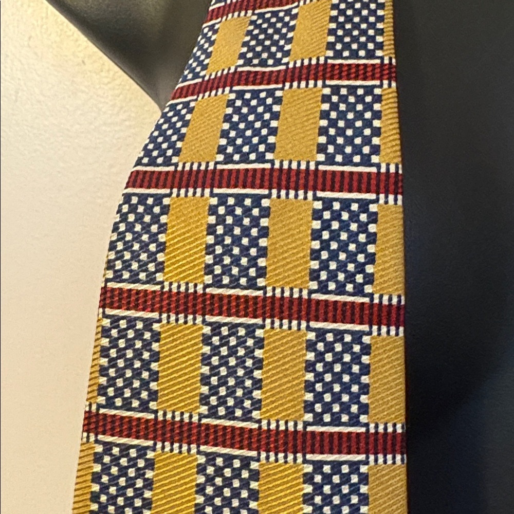 Burberrys of London Vintage Silk Hand Sewn Geometric Checkerboard Necktie Tie - Picture 10 of 12